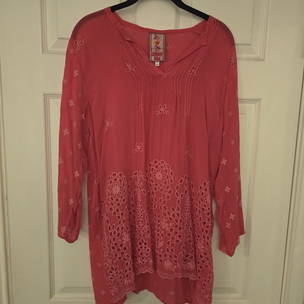 Johnny Was Coral Embroidered Tunic Fits Like A Medium
